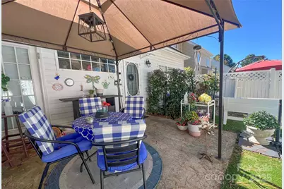 8640 Robinson Forest Drive, Charlotte, NC 28277 - Photo 10