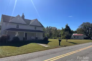 2417 Thurmond Rd, Thurmond, NC 28683 - Photo 2