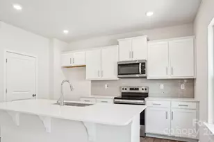 815 Adelston Ln, Asheville, NC 28804 - Photo 6