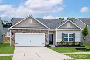 4032 Bolo Dr, Charlotte, NC 28215 - Photo 2