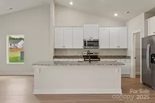 4025 Bolo Dr, Charlotte, NC 28215 - Photo 8