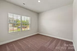 4025 Bolo Dr, Charlotte, NC 28215 - Photo 20