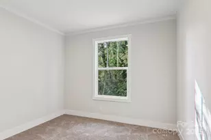 39 Cherokee Rd, Asheville, NC 28806 - Photo 16