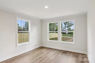 39 Cherokee Rd, Asheville, NC 28806 - Photo 8