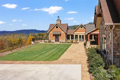 946 Ridge Road, Green Mountain, NC 28740 - Photo 8