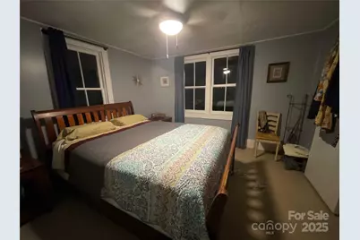 37 S US 19E Highway, Newland, NC 28657 - Photo 12