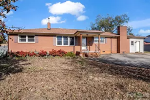 2815 Highland Dr, Lincolnton, NC 28092 - Photo 2