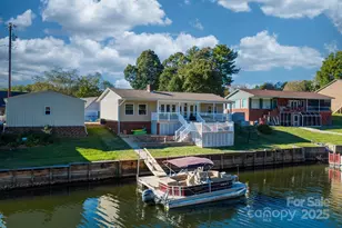 349 Taylorsville Beach Ct, Taylorsville, NC 28681 - Photo 4