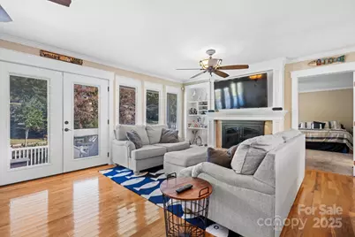 349 Taylorsville Beach Court, Taylorsville, NC 28681 - Photo 10