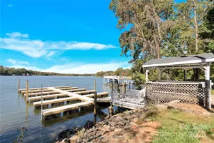 221 Grayrock Dr, Statesville, NC 28677 - Photo 38