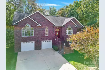 221 Grayrock Drive, Statesville, NC 28677 - Photo 10