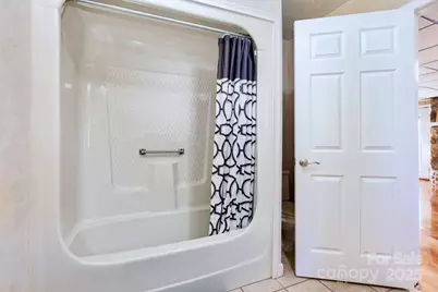 2844 Hickory Highway, Statesville, NC 28677 - Photo 22