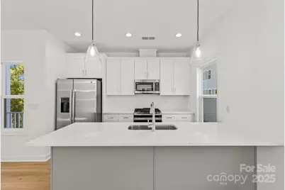 3936 Hager Drive, Charlotte, NC 28208 - Photo 6