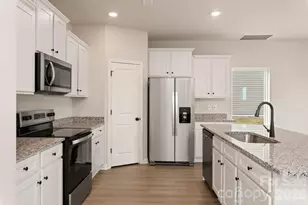 1046 Jonestown Rd, Winston Salem, NC 27127 - Photo 16