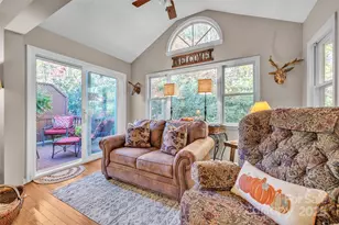 155 Glen Burney Ln, Blowing Rock, NC 28605 - Photo 10