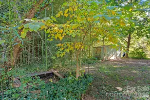 414 Beaucatcher Rd, Asheville, NC 28805 - Photo 32