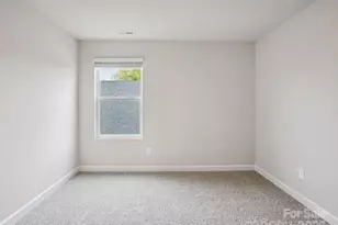 2100 Sunflower Cir, Newton, NC 28658 - Photo 14