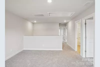 2100 Sunflower Circle, Newton, NC 28658 - Photo 12