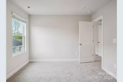 2100 Sunflower Circle, Newton, NC 28658 - Photo 16