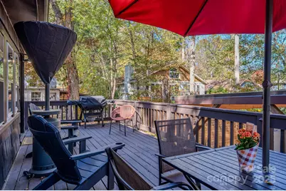 597 Tomahawk Avenue, Black Mountain, NC 28711 - Photo 16