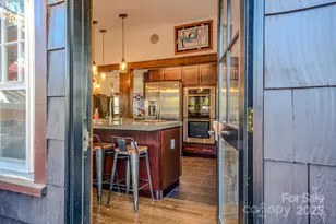 597 Tomahawk Ave, Black Mountain, NC 28711 - Photo 18