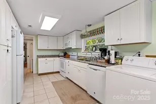 380 Main St, Chimney Rock, NC 28720 - Photo 10