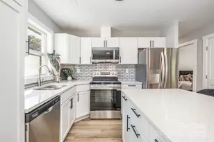 3208 Clearview Dr, Charlotte, NC 28216 - Photo 14