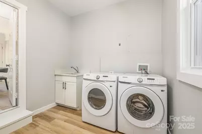 3208 Clearview Drive #8, Charlotte, NC 28216 - Photo 20