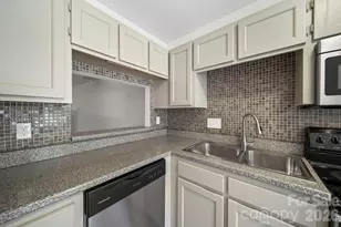 8217 Pineville-Matthews Rd, Charlotte, NC 28226 - Photo 8