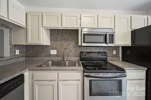 8217 Pineville-Matthews Rd, Charlotte, NC 28226 - Photo 8