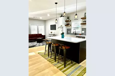 502 S Skyland Drive, Bessemer City, NC 28016 - Photo 8