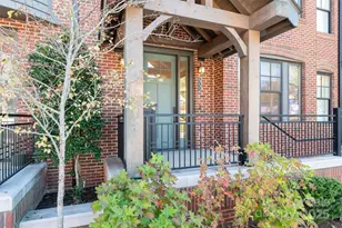 233 Broadway St, Asheville, NC 28801 - Photo 2