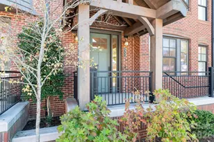 233 Broadway St, Asheville, NC 28801 - Photo 2