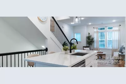 2743 Rozzelles Ferry Road, Charlotte, NC 28208 - Photo 10