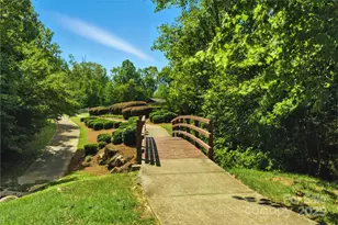 1314 Sarandon Dr, Matthews, NC 28104 - Photo 48