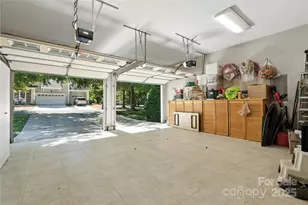 1314 Sarandon Dr, Matthews, NC 28104 - Photo 36