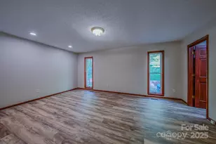 35 Byrd Rd, Candler, NC 28715 - Photo 30