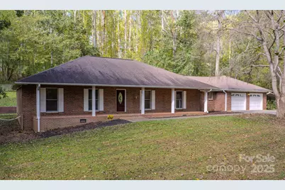 35 Byrd Road, Candler, NC 28715 - Photo 2