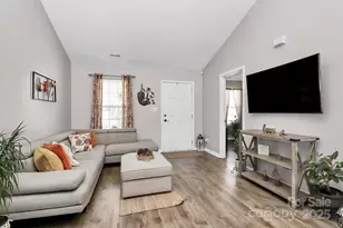 2524 Gelsinger Ave, Bessemer City, NC 28016 - Photo 4