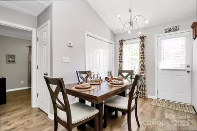 2524 Gelsinger Avenue, Bessemer City, NC 28016 - Photo 8