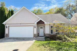 29 Kaylor Dr, Arden, NC 28704 - Photo 1