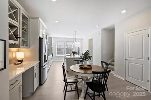 912 Mary Max Dr, Davidson, NC 28036 - Photo 18