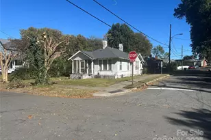 400 W Park Ave, Charlotte, NC 28203 - Photo 2