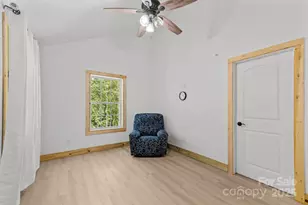 1036 Williamsburg Dr, Lenoir, NC 28645 - Photo 20