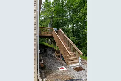 1036 Williamsburg Drive, Lenoir, NC 28645 - Photo 6