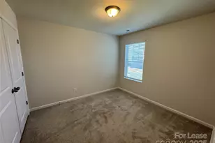 5616 Axil Ln, Charlotte, NC 28269 - Photo 10