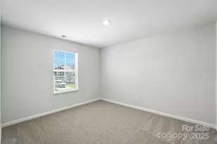 2802 Westmont Dr, Gastonia, NC 28052 - Photo 6