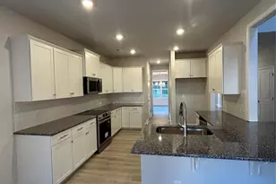 2909 Waterford Ln, Albemarle, NC 28001 - Photo 6