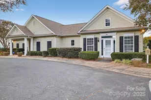 4412 Glenlea Commons Dr, Charlotte, NC 28216 - Photo 38