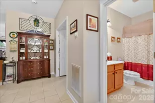 4412 Glenlea Commons Dr, Charlotte, NC 28216 - Photo 12